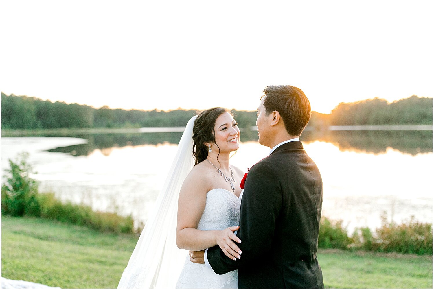 MJMP Summer Wedding at Lake Fung's Barn RVA Wedding Photographer_0113.jpg