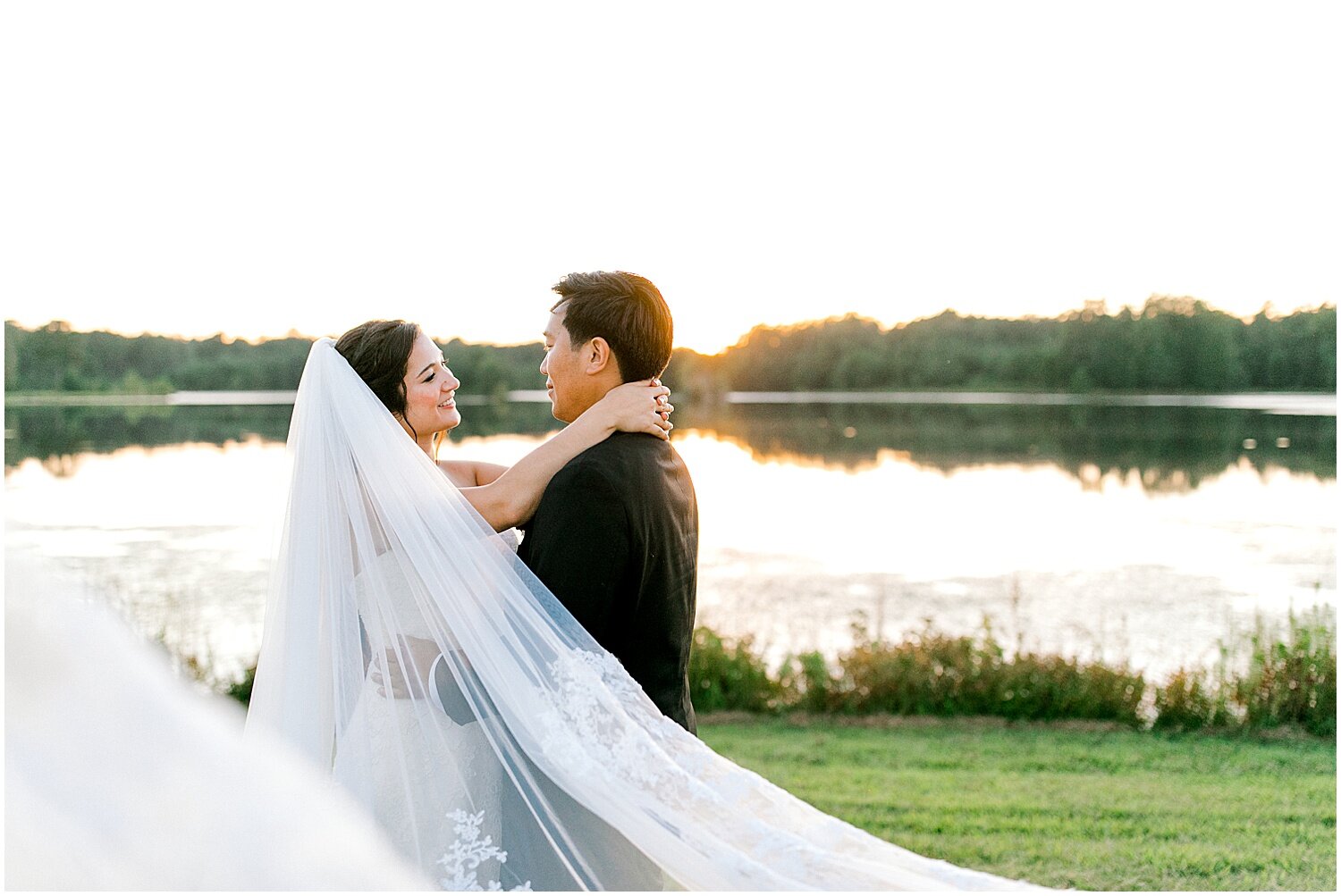 MJMP Summer Wedding at Lake Fung's Barn RVA Wedding Photographer_0115.jpg